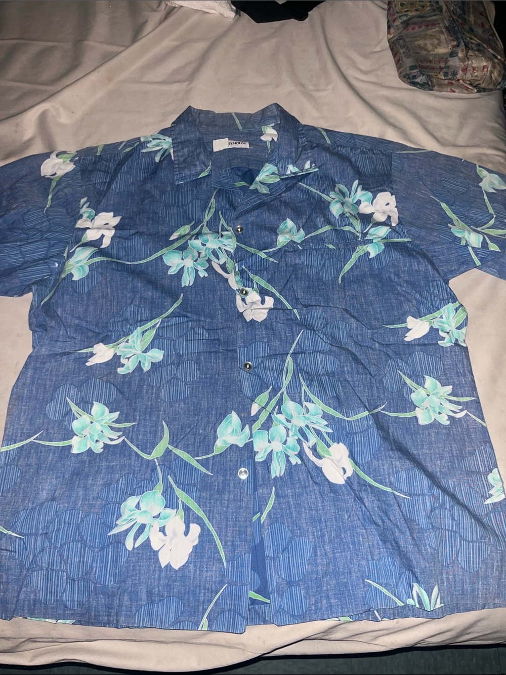 Blue Floral Short-Sleeve Casual Button-Down Shirt